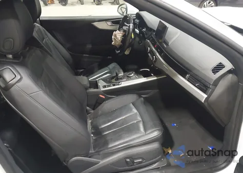 2018 Audi A5 2.0T Premium z USA, uszkodzony, nr VIN WAUWNGF51JN010657